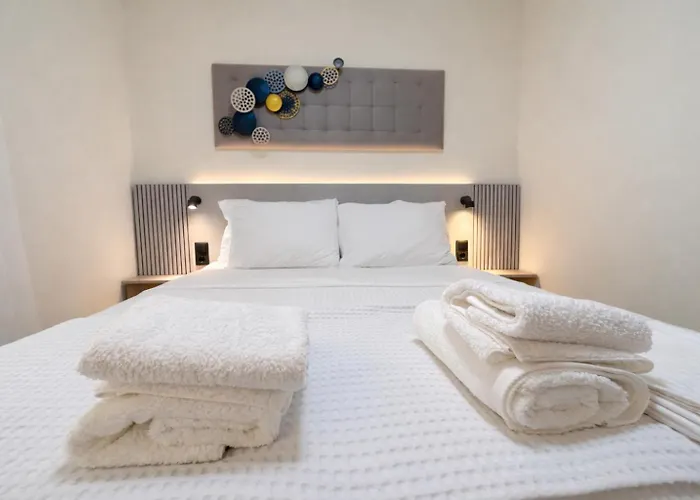 3l And Holiday home *