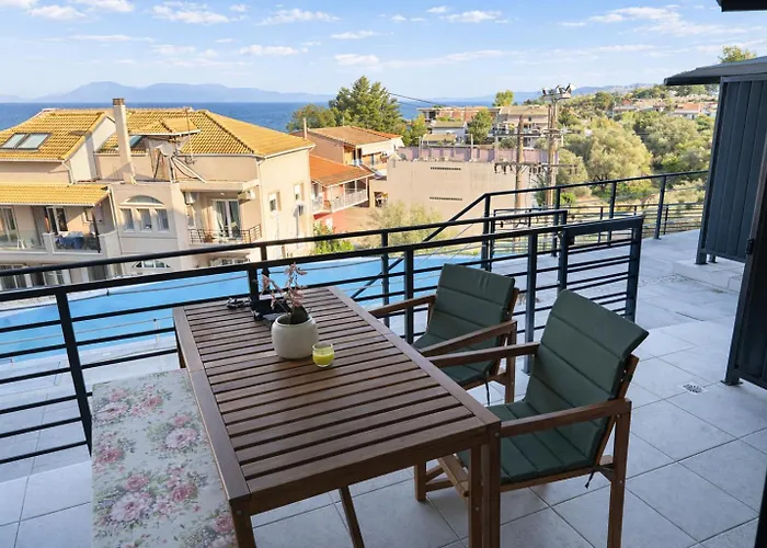 3l And Holiday home Nikiana